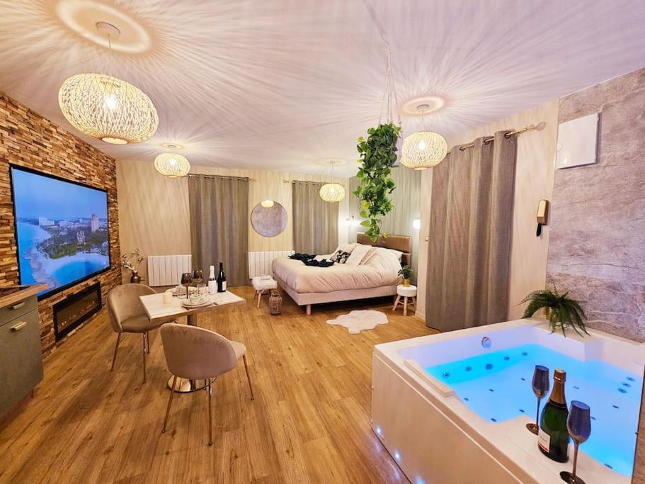 Apartment La Parenthese - Votre Cocon Au Centre D'oyonnax